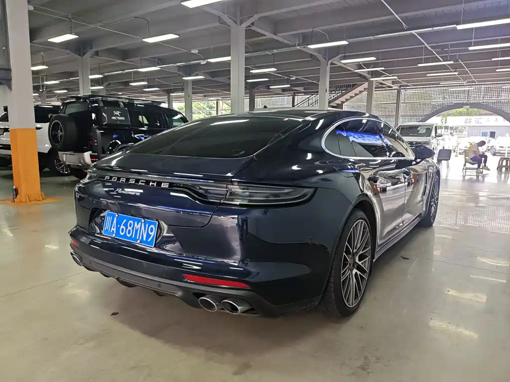 Porsche Panamera — миниатюра 7