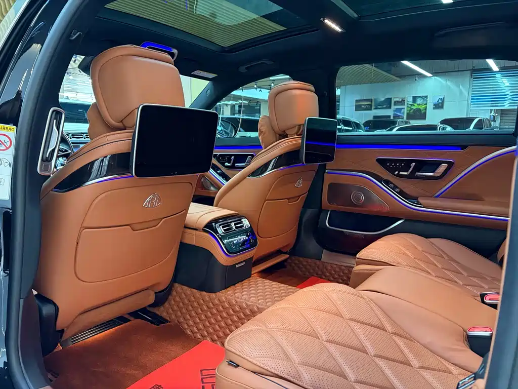 Mercedes-Benz S-Class — миниатюра 16