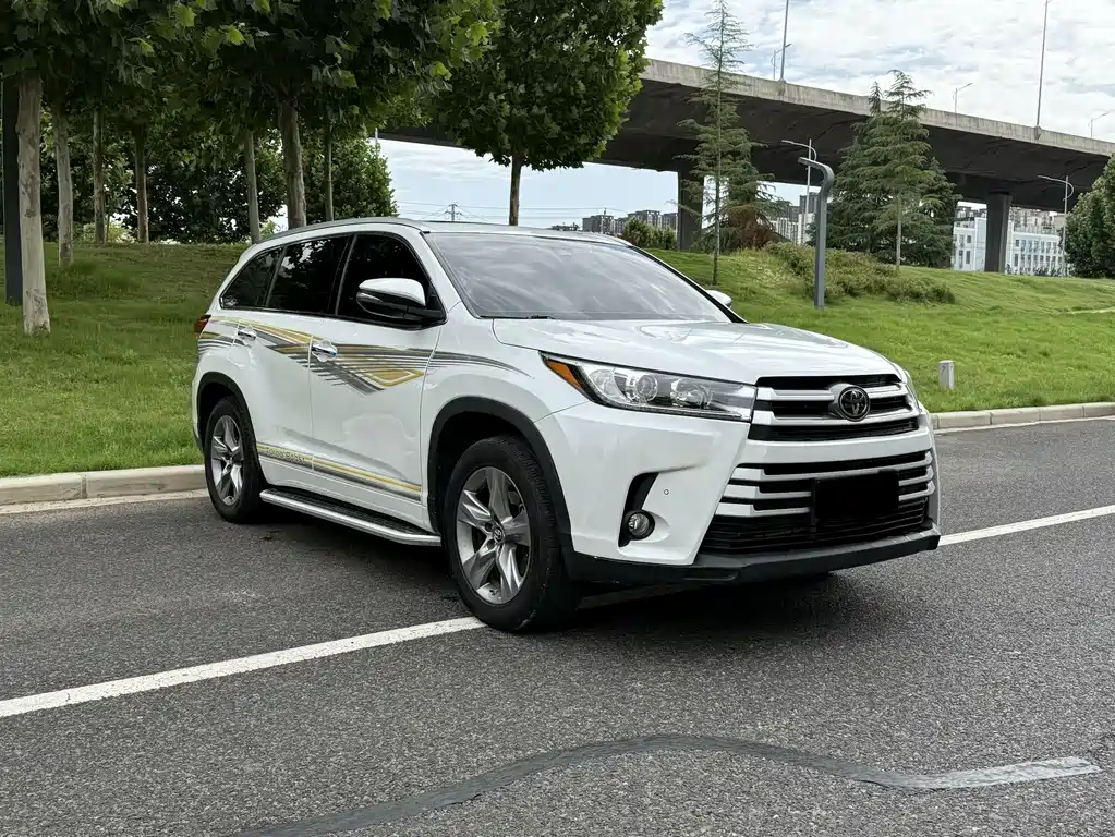 Toyota Highlander — миниатюра 2