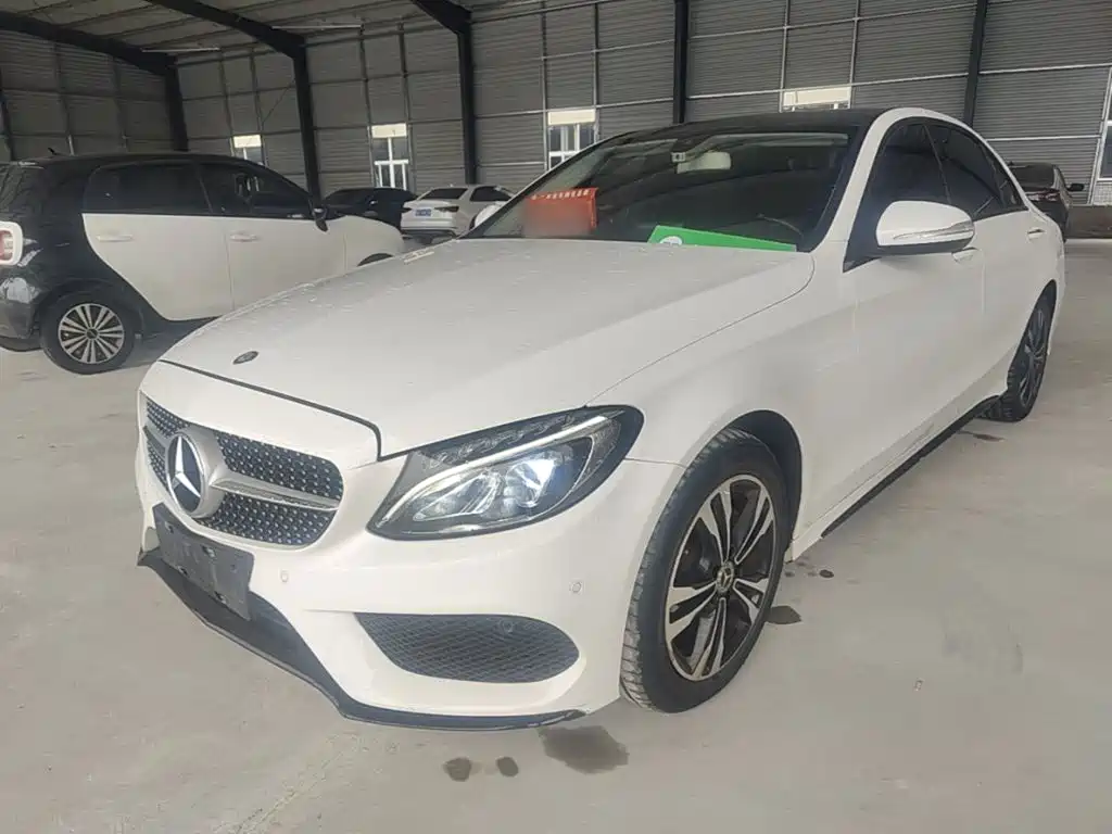 Mercedes-Benz C-Class — миниатюра 2