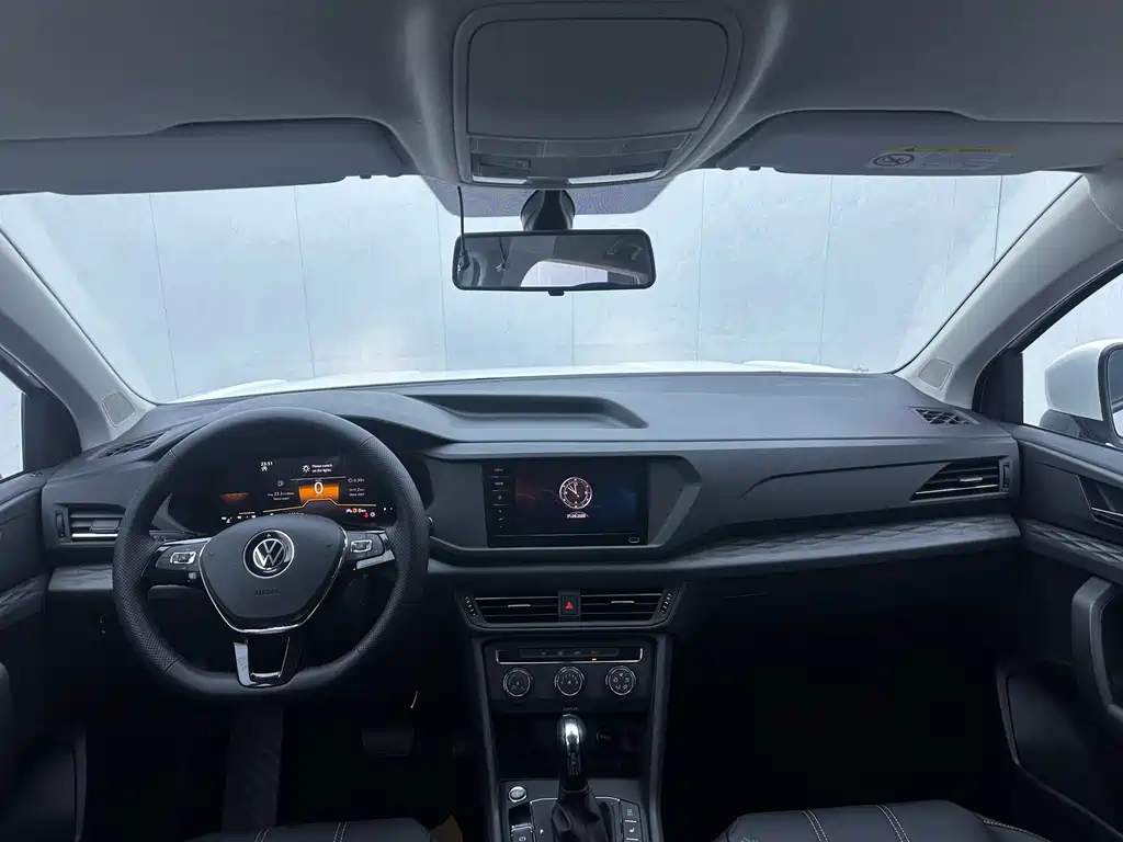 Volkswagen Tharu — миниатюра 6