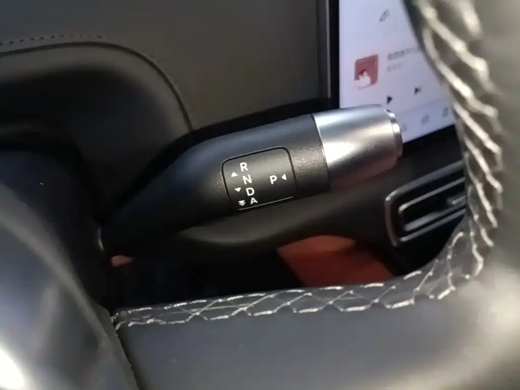 Li Auto Li L6 — миниатюра 14