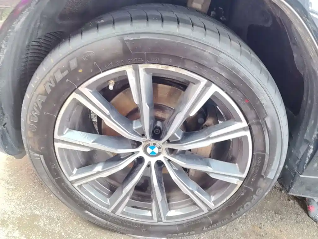 BMW X6 — миниатюра 23