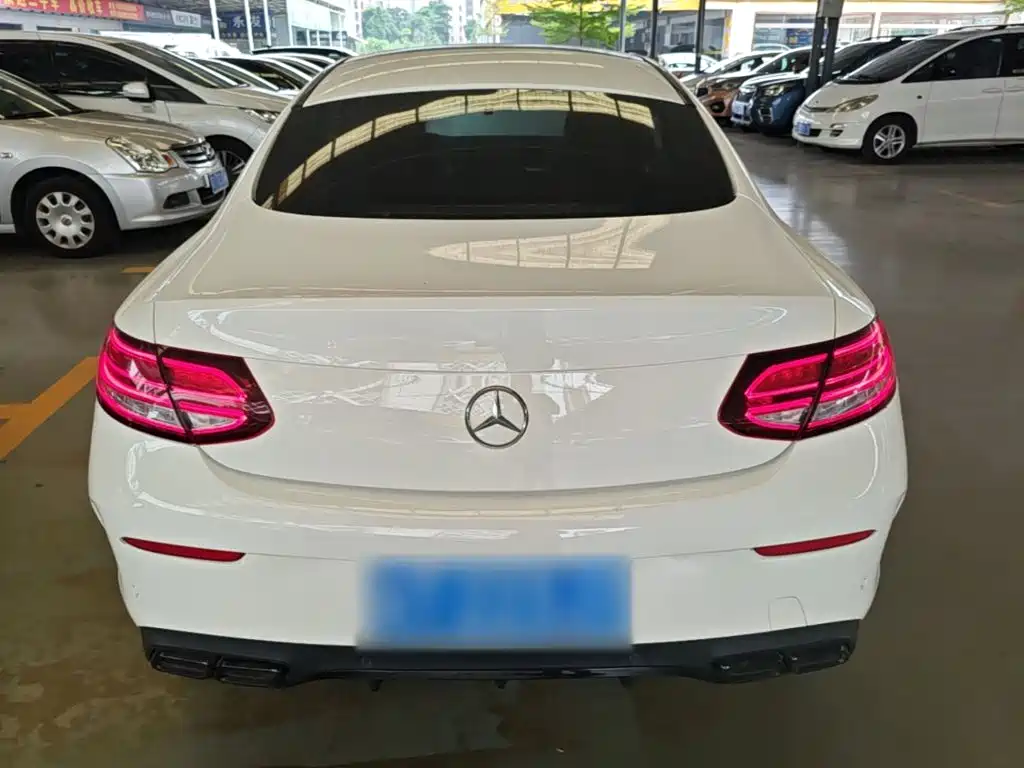 Mercedes-Benz C-Class (Import) — миниатюра 6