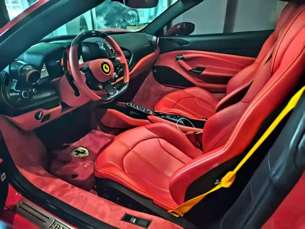 Ferrari F8 — миниатюра 5