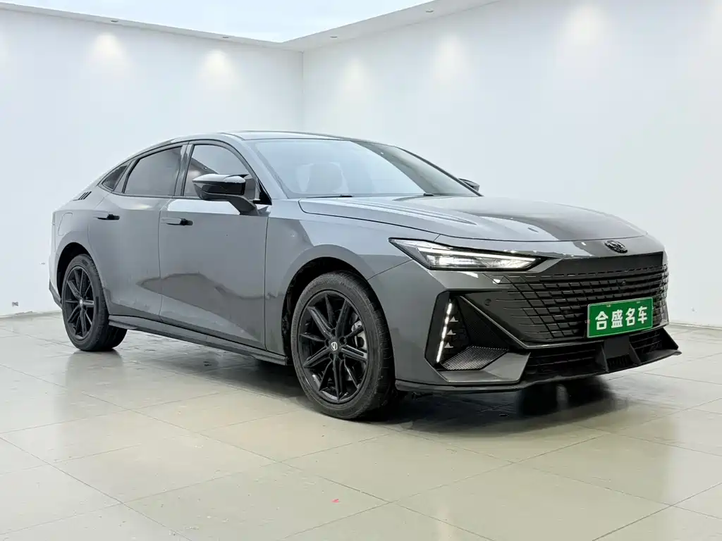 Changan UNI-V iDD — миниатюра 3