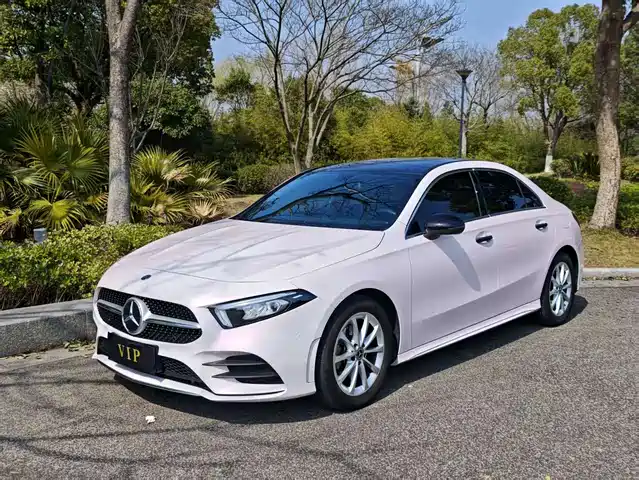 MERCEDES-BENZ A CLASS