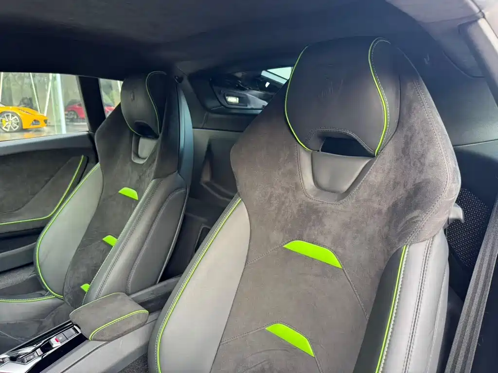 Lamborghini Huracán — миниатюра 5