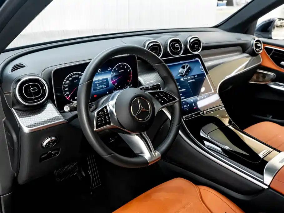 Mercedes-Benz GLC — миниатюра 24
