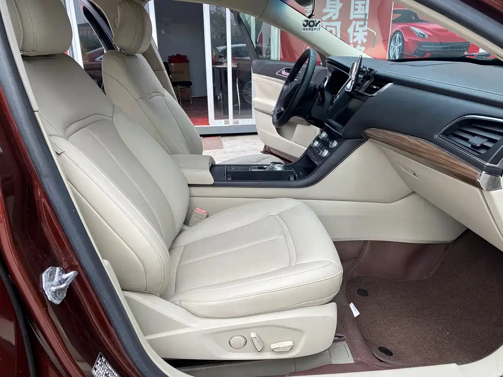 Ford Taurus — миниатюра 10