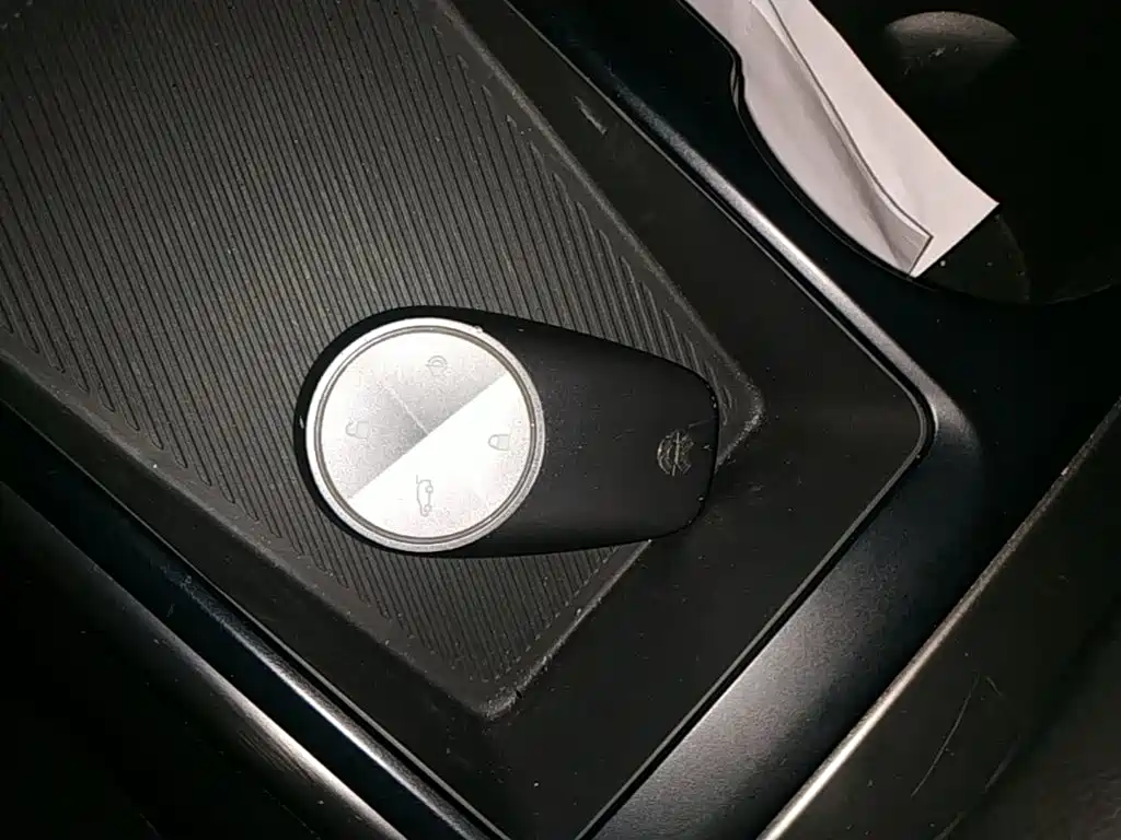 NIO EC6 — миниатюра 9