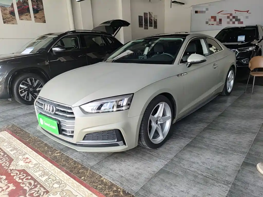 Audi A5 (Import)