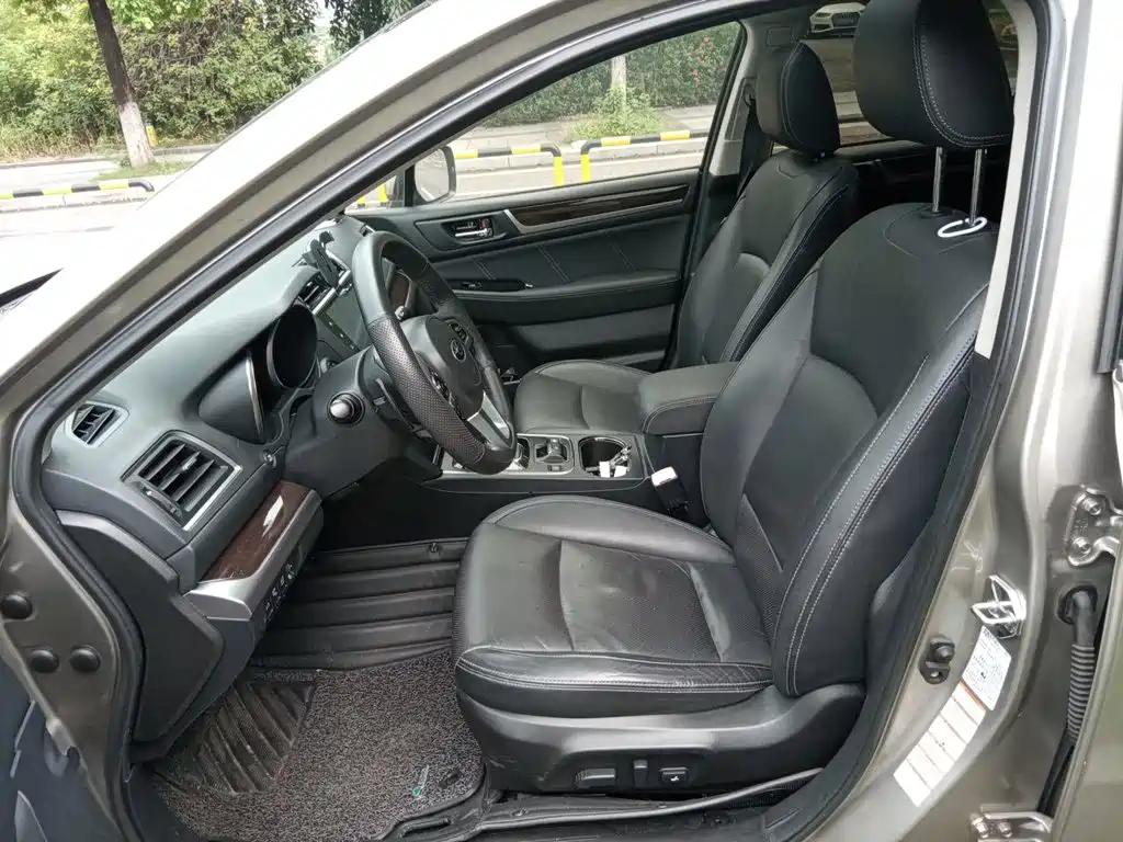 Subaru Outback — миниатюра 8