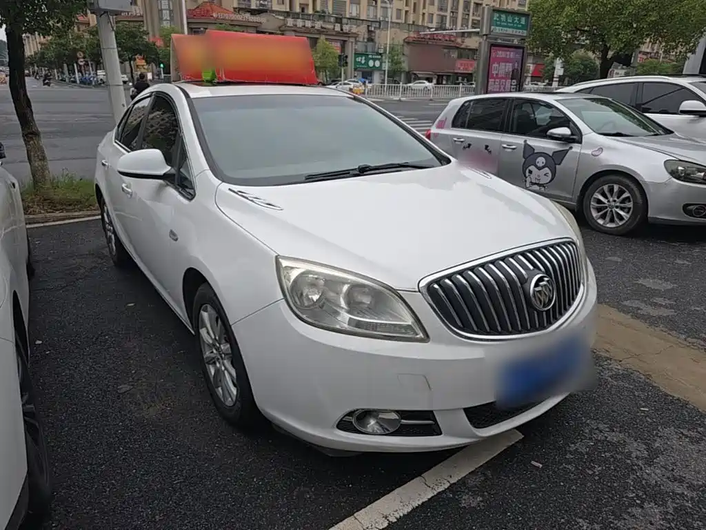 Buick Excelle — миниатюра 4