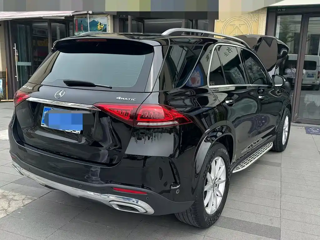 Mercedes-Benz GLE (Import) — миниатюра 2