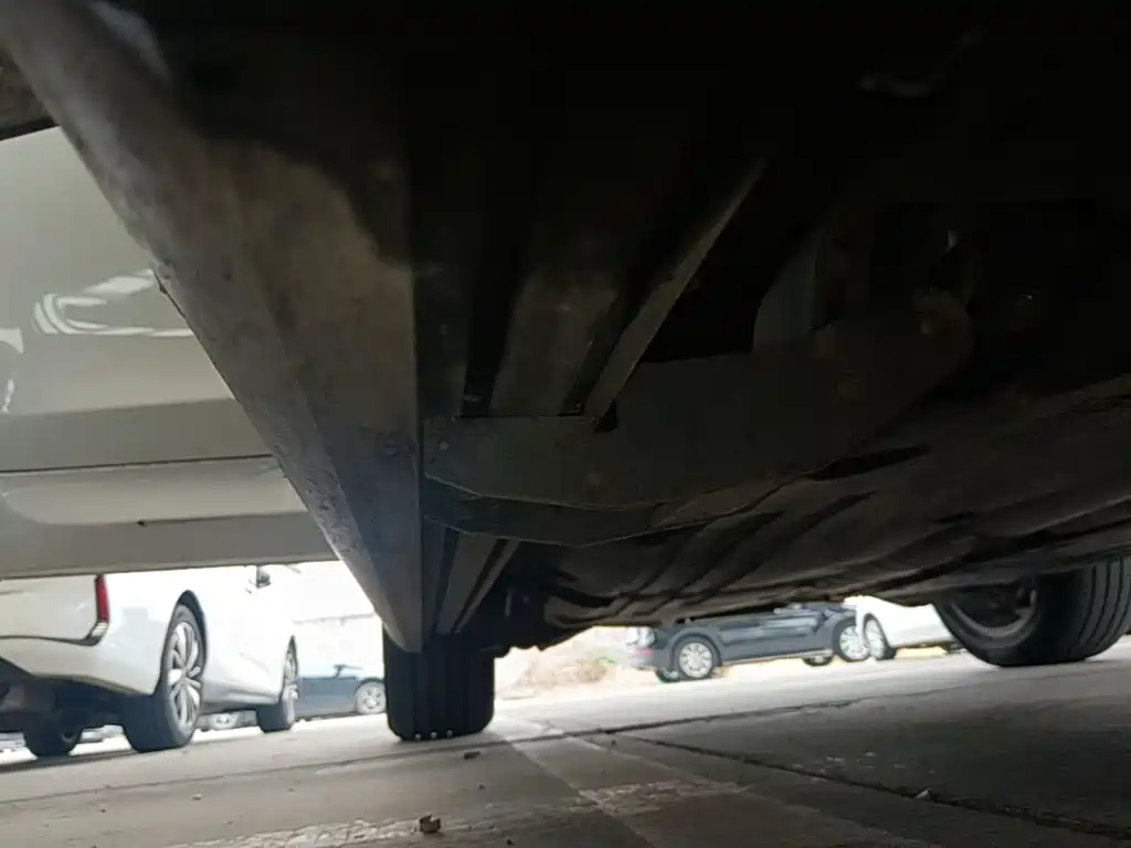 Land Rover Discovery Sport — миниатюра 21
