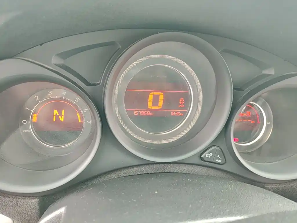 Citroen C4L — миниатюра 12