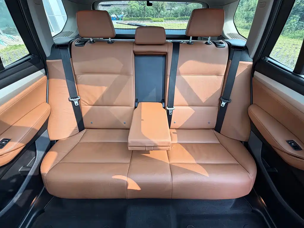 BMW X3 (Import) — миниатюра 24
