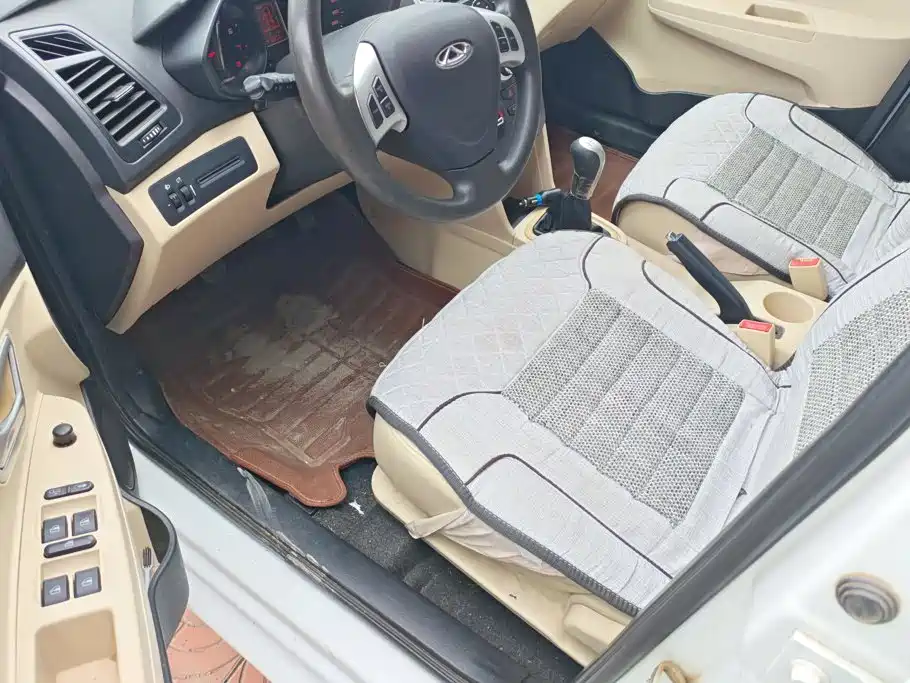 Chery Fengyun 2 — миниатюра 9