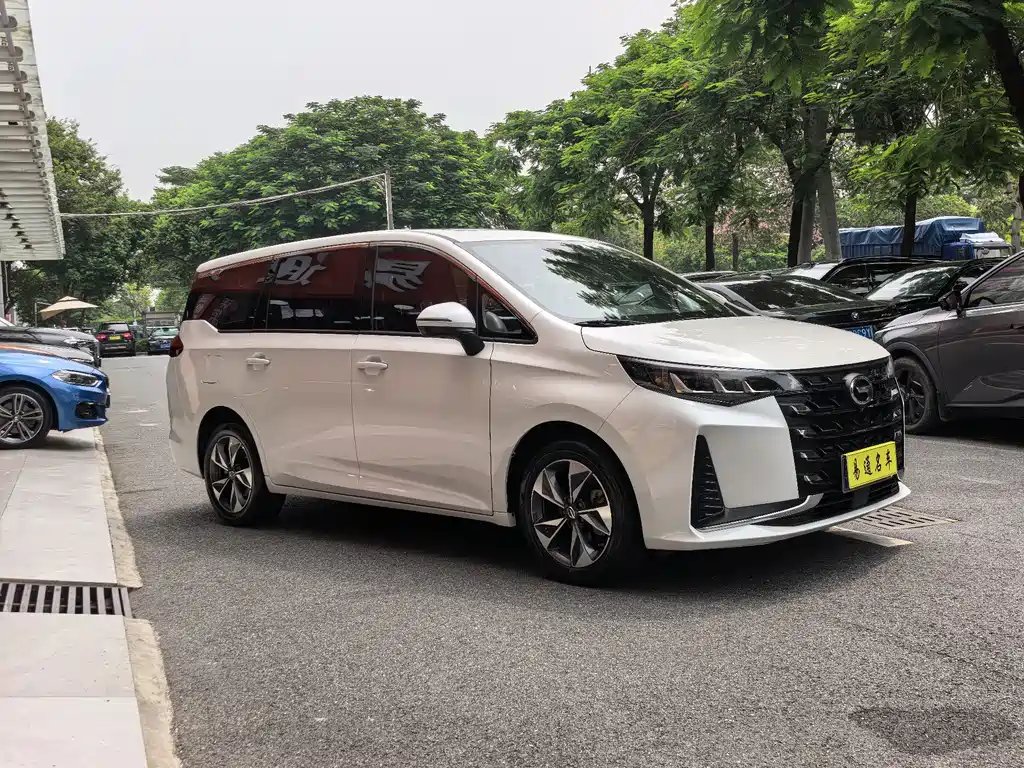GAC Motor Trumpchi M6 — миниатюра 3