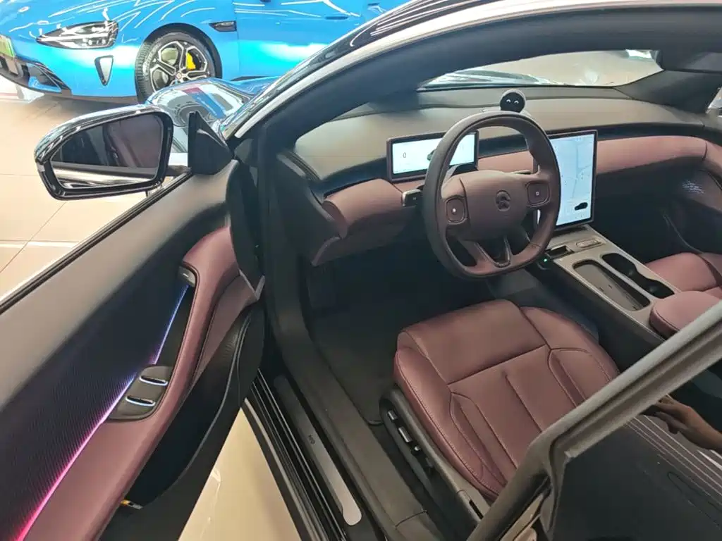 NIO ET5T — миниатюра 16