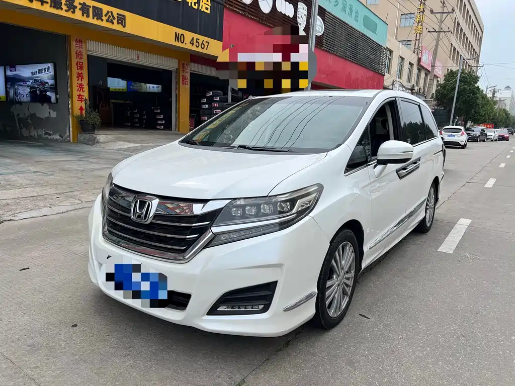 Honda Elysion 2017