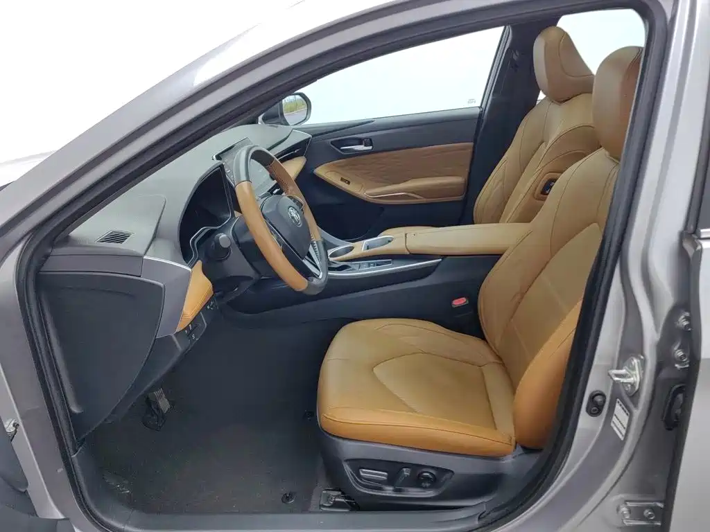 Toyota Avalon — миниатюра 10