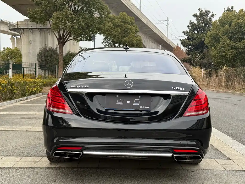 MERCEDES-BENZ S CLASS AMG