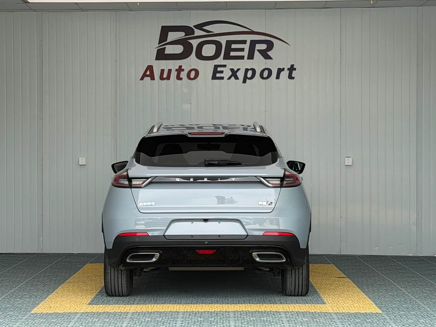 Geely Emgrand S 1.4 л 2022 г. Серебристо-серый, пробег 38000 км