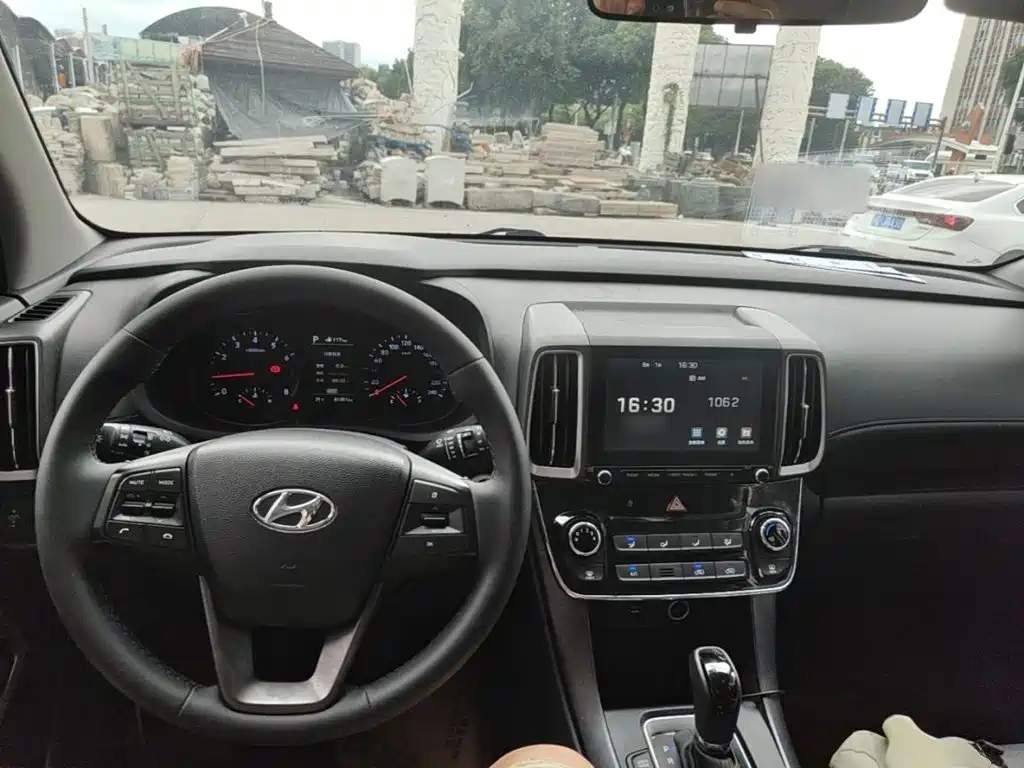 Hyundai ix35 — миниатюра 10