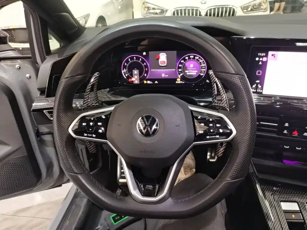 Volkswagen Golf — миниатюра 11
