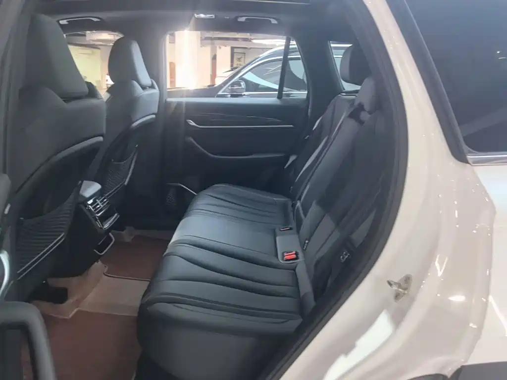 Geely Xingyue L — миниатюра 17