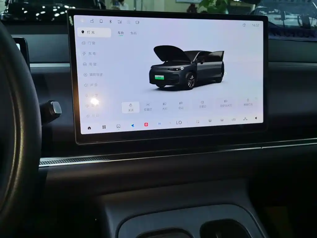Leapmotor Leapmotor C10 — миниатюра 13