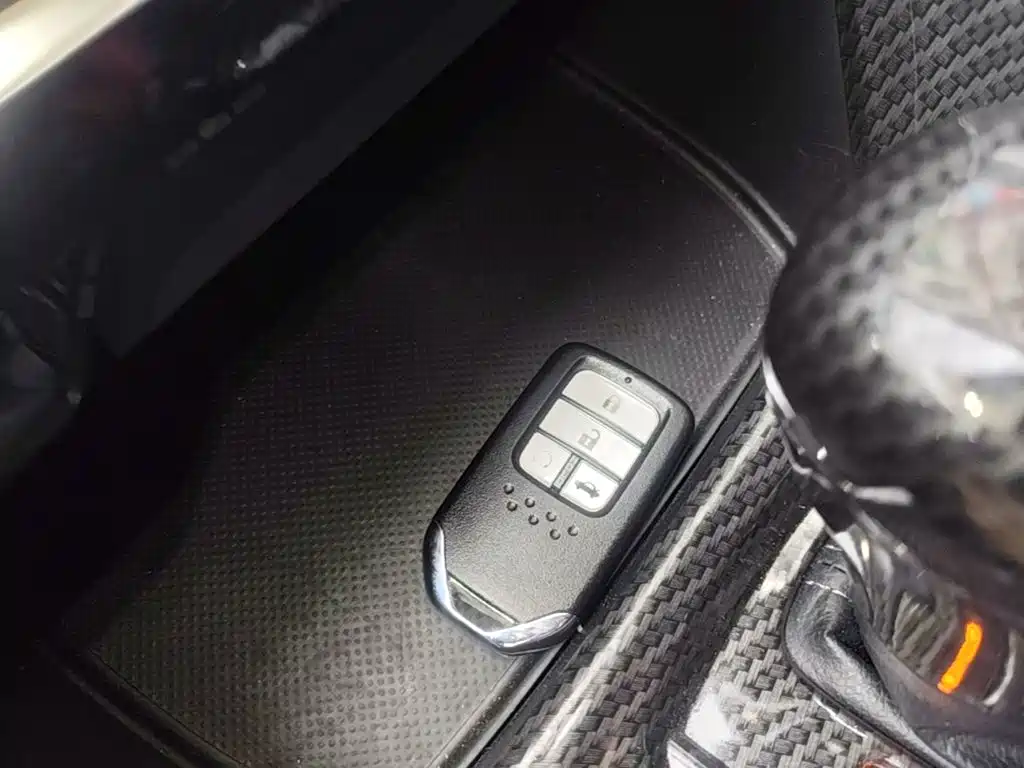 Honda Civic — миниатюра 9