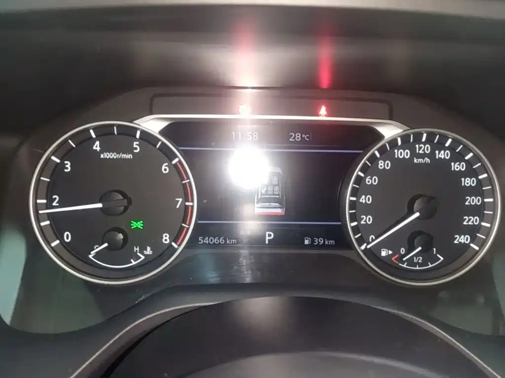 Nissan X-Trail — миниатюра 12