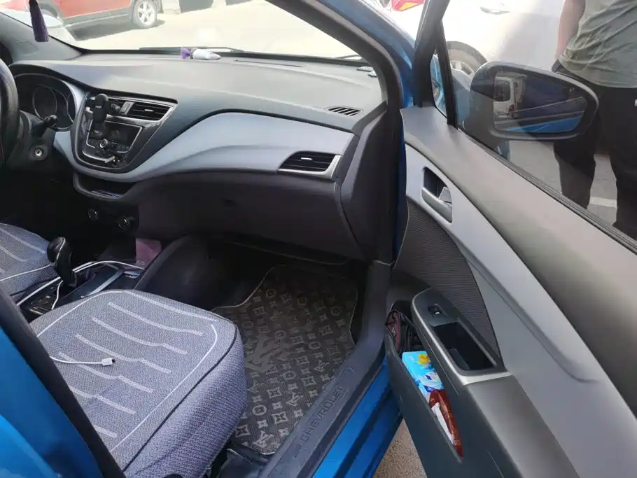 Chevrolet Lova RV — миниатюра 8