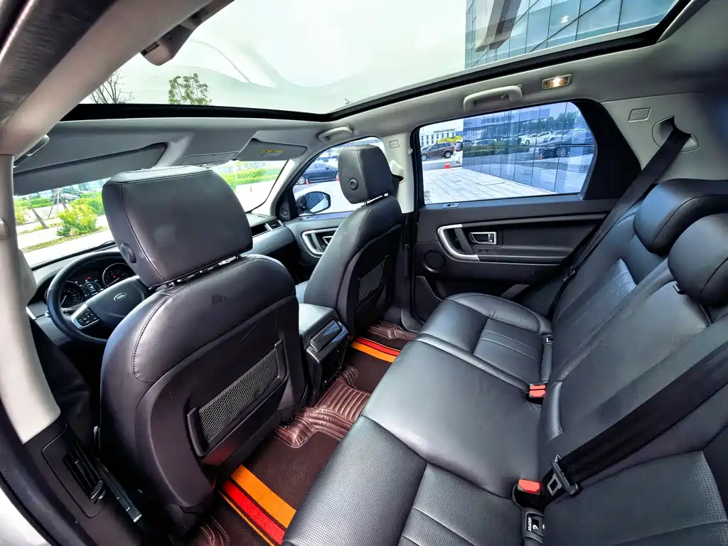 Land Rover Discovery Sport — миниатюра 19