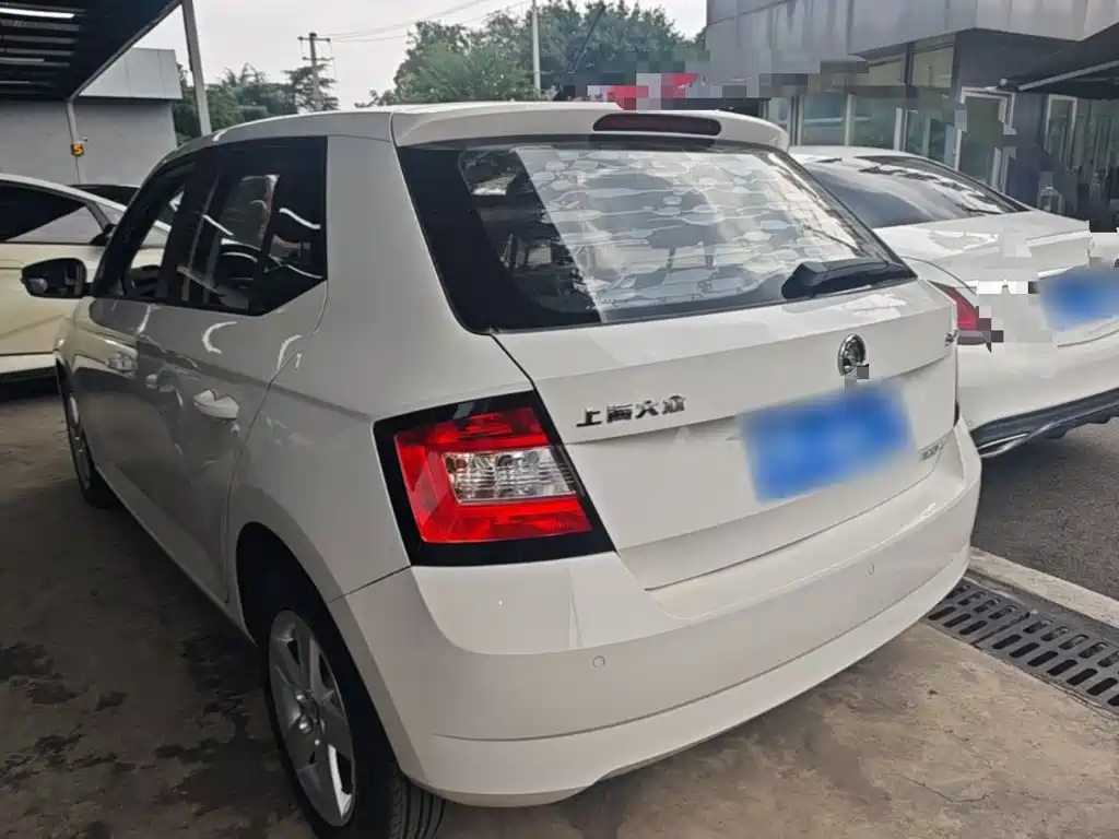 Skoda Fabia — миниатюра 5