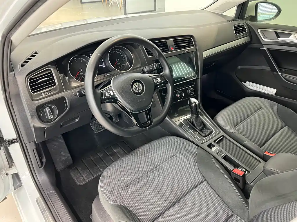 Volkswagen Golf 2020 280TSI DSG Comfort