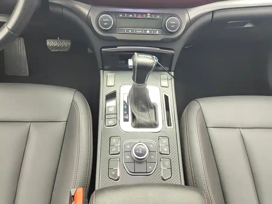 Haval H6 Coupe — миниатюра 16