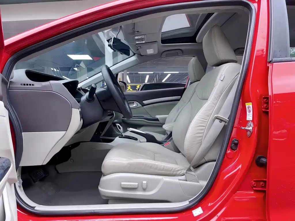 Honda Civic — миниатюра 10