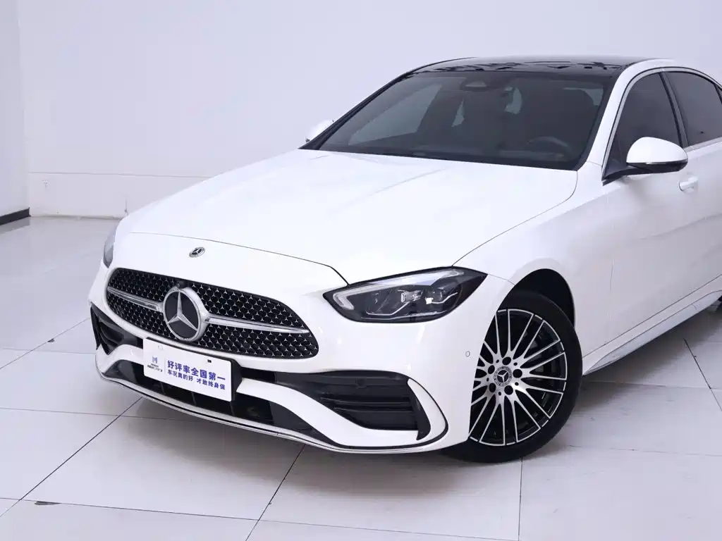 Mercedes-Benz C-Class — миниатюра 3