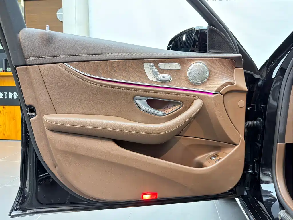 Mercedes-Benz E-Class New Energy — миниатюра 17