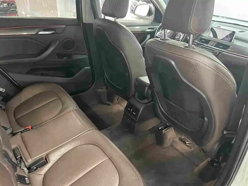 BMW X1 — миниатюра 14