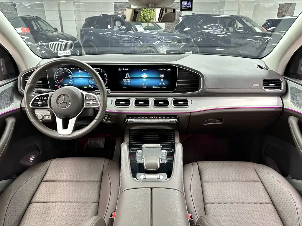 Mercedes-Benz GLE (Import) — миниатюра 14