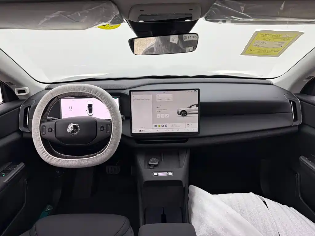 Volvo XC70 PHEV — миниатюра 6