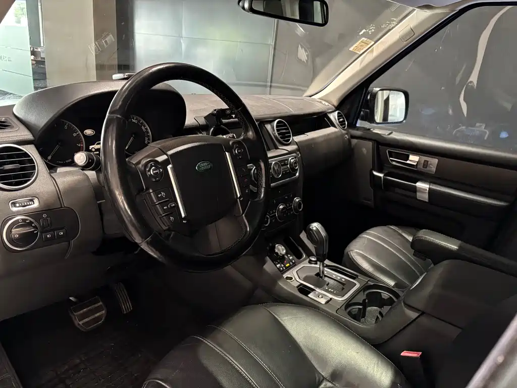 Land Rover Discovery 2013 5.0 V8 HSE