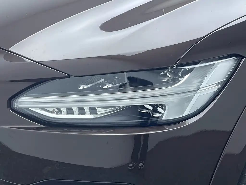 Volvo V90 — миниатюра 11