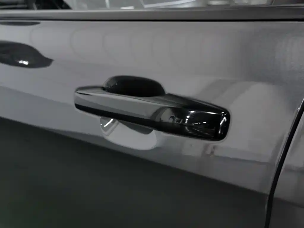 Lynk & Co 01 — миниатюра 18