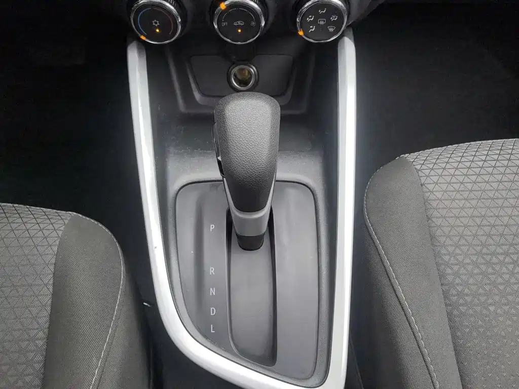 Chevrolet Cavalier — миниатюра 13